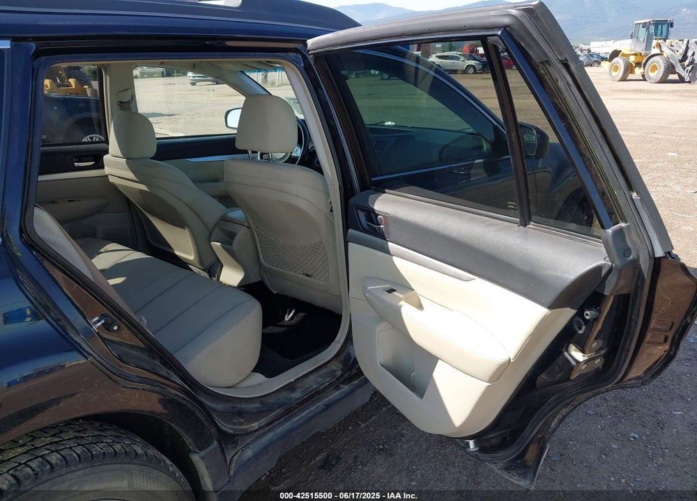 2011 SUBARU OUTBACK VIN: 4S4BRBFC7B3314317