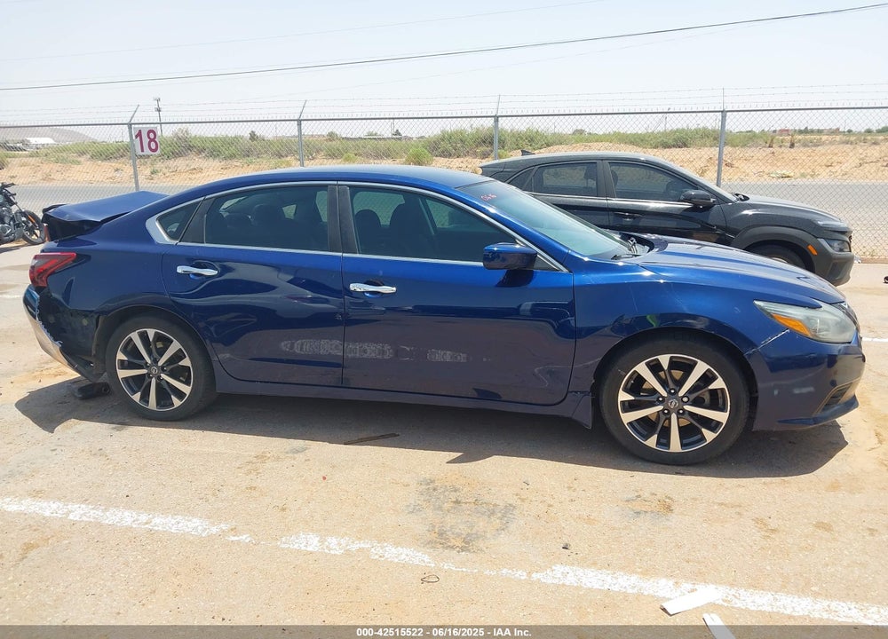 2017 NISSAN ALTIMA VIN: 1N4AL3AP4HN343049