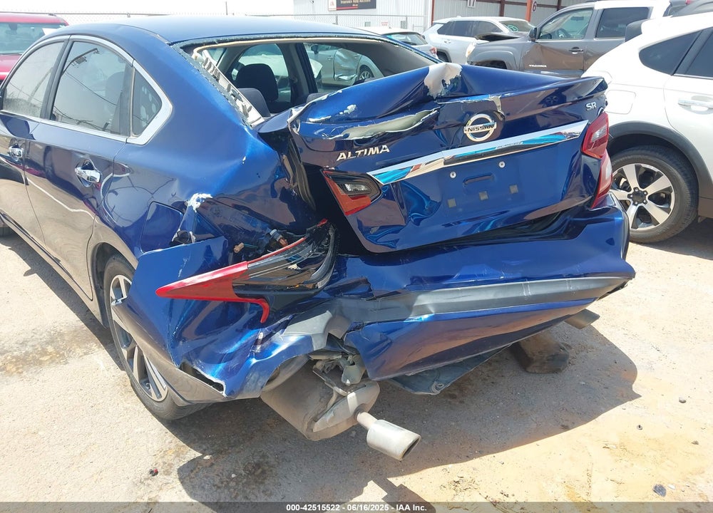 2017 NISSAN ALTIMA VIN: 1N4AL3AP4HN343049