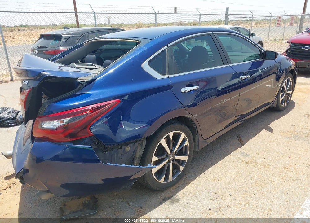 2017 NISSAN ALTIMA VIN: 1N4AL3AP4HN343049