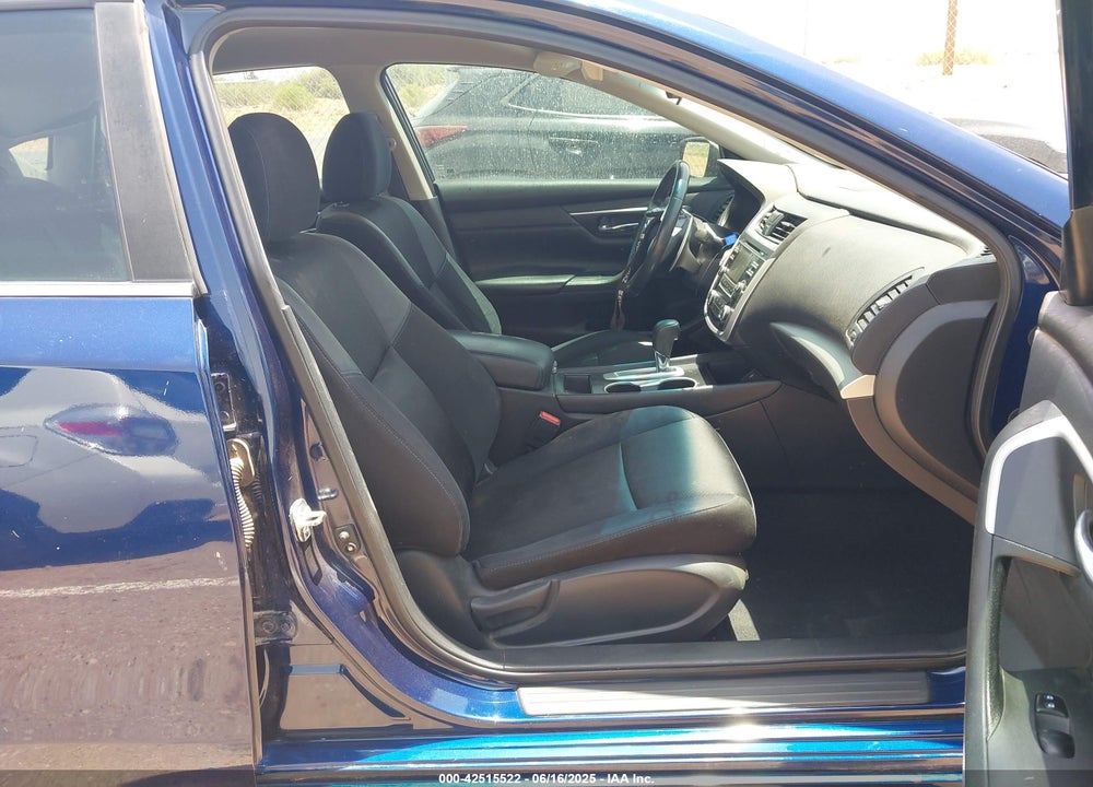 2017 NISSAN ALTIMA VIN: 1N4AL3AP4HN343049