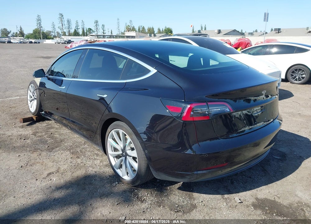 2018 TESLA MODEL 3 VIN: 5YJ3E1EA9JF071237
