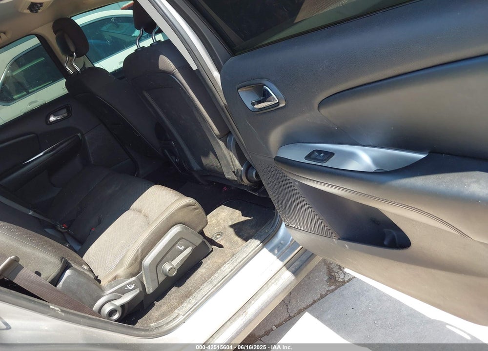 2015 DODGE JOURNEY SXT VIN: 3C4PDCBG2FT551766