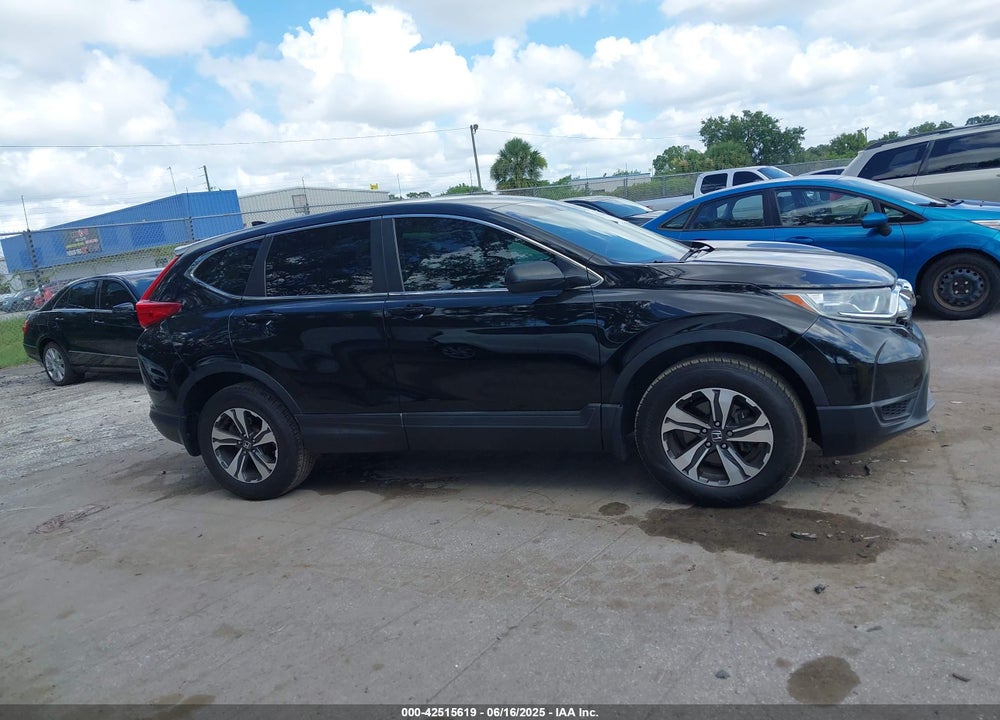 2018 HONDA CR-V VIN: 2HKRW2H27JH139750