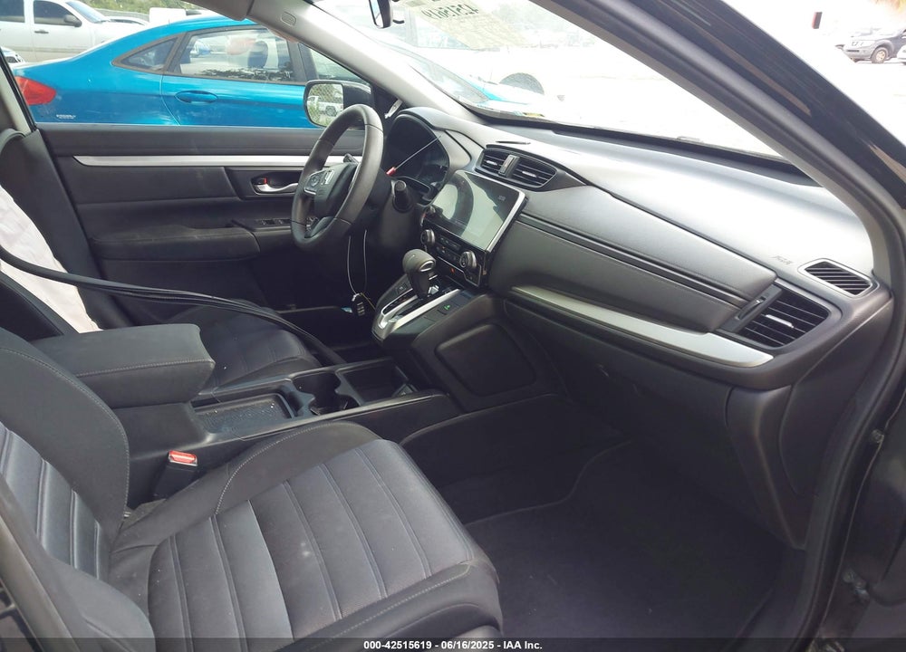 2018 HONDA CR-V VIN: 2HKRW2H27JH139750