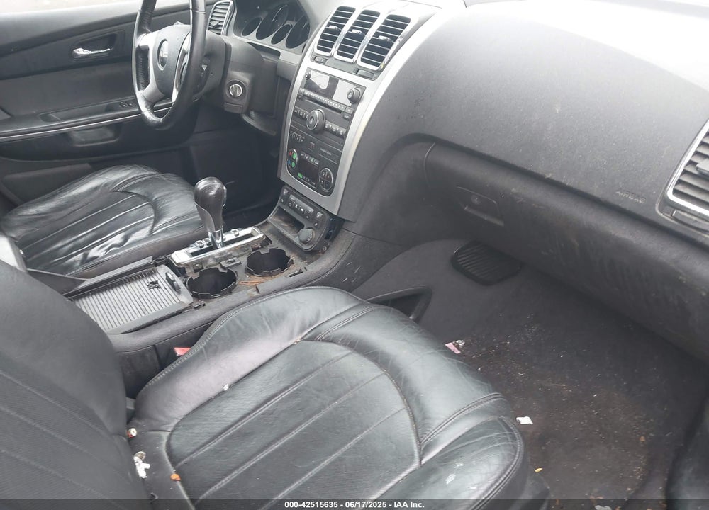 2010 GMC ACADIA SLT-2 VIN: 1GKLVNED2AJ148366