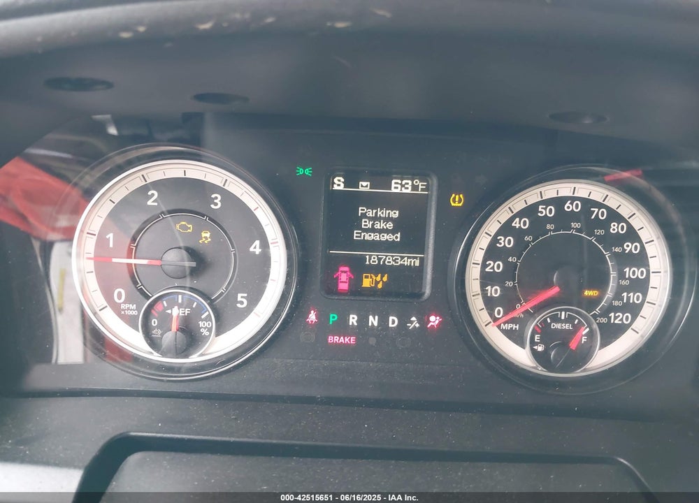 2018 RAM 2500 VIN: 3C6MR5AL8JG378889