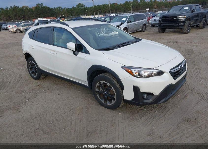 2023 SUBARU CROSSTREK PREMIUM VIN: JF2GTAPC5P8200333