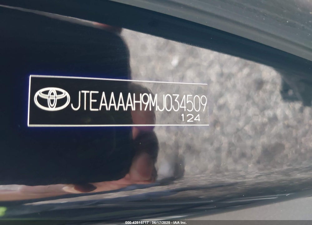 2021 TOYOTA VENZA VIN: JTEAAAAH9MJ034509