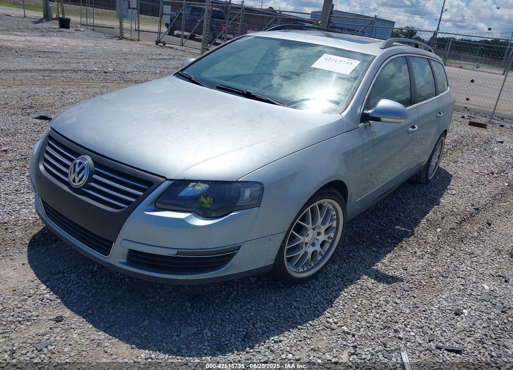 2007 VOLKSWAGEN PASSAT VIN: WVWLK73C87E028227