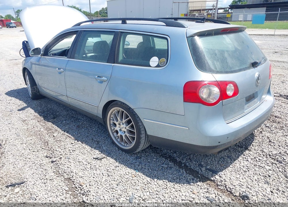 2007 VOLKSWAGEN PASSAT VIN: WVWLK73C87E028227
