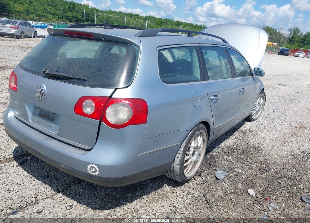 2007 VOLKSWAGEN PASSAT VIN: WVWLK73C87E028227