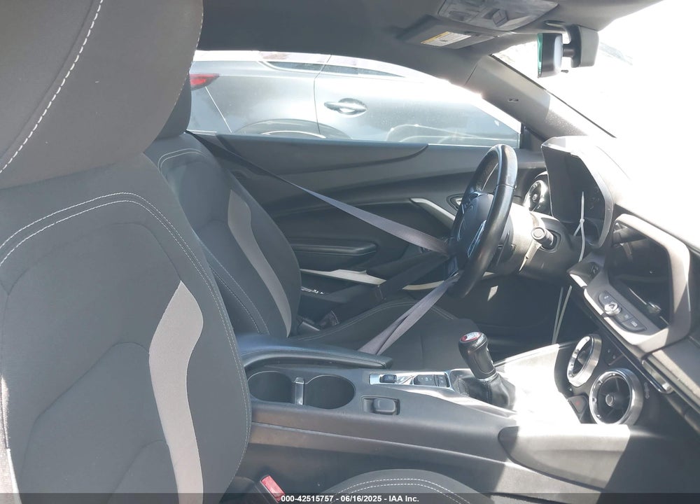 2017 CHEVROLET CAMARO 1SS VIN: 1G1FE1R7XH0162627