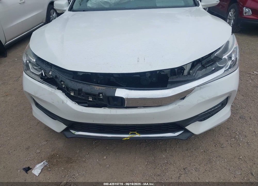2016 HONDA ACCORD VIN: 1HGCR3F81GA009782