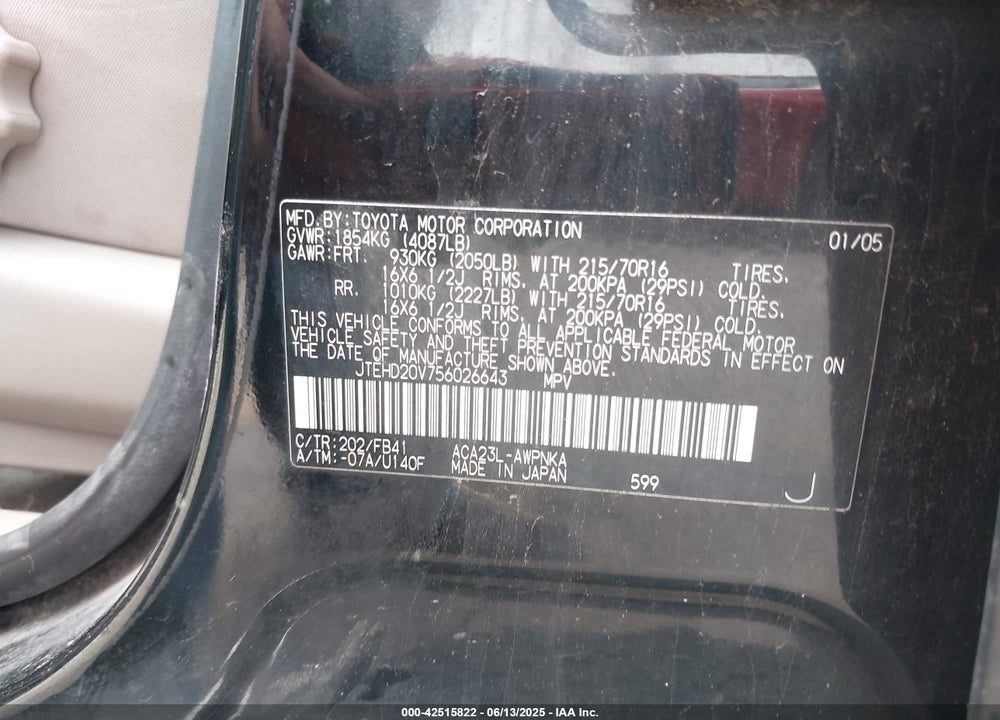 2005 TOYOTA RAV4 VIN: JTEHD20V756026643