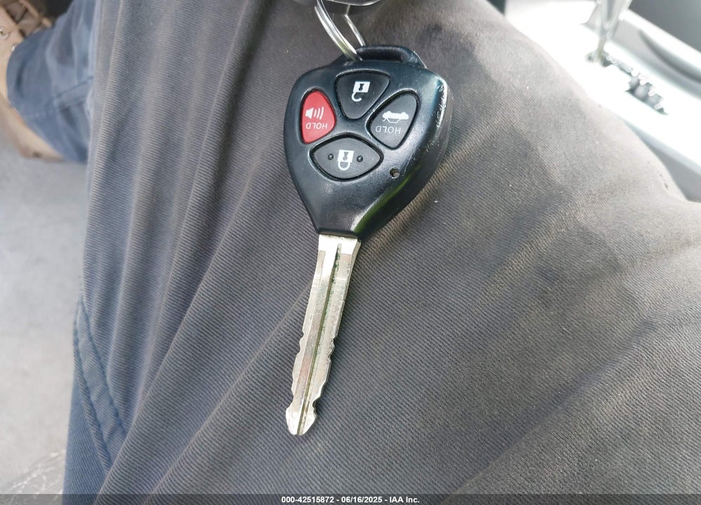 2011 TOYOTA CAMRY VIN: 4T1BF3EKXBU201270