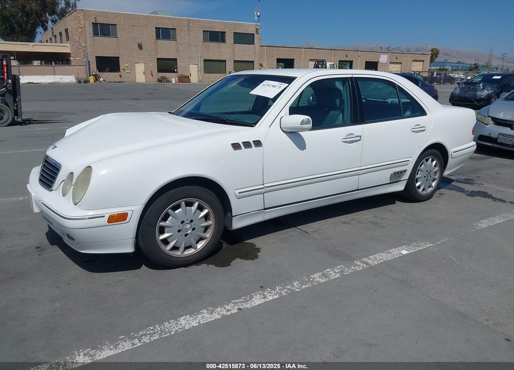 2001 MERCEDES-BENZ E 320 VIN: WDBJF65J11B368716
