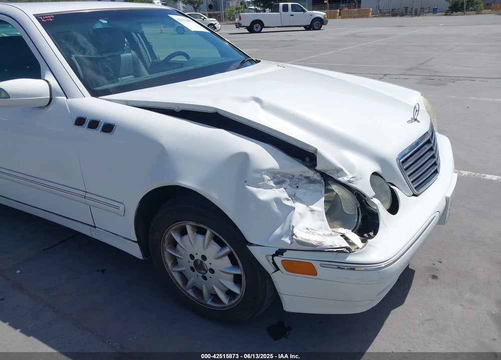 2001 MERCEDES-BENZ E 320 VIN: WDBJF65J11B368716