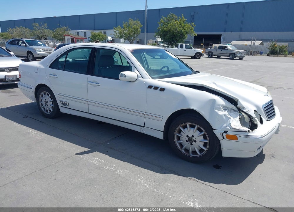 2001 MERCEDES-BENZ E 320 VIN: WDBJF65J11B368716