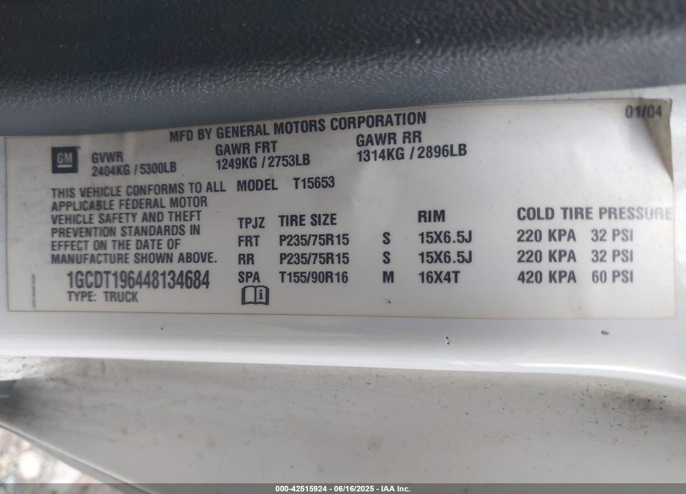 2004 CHEVROLET COLORADO VIN: 1GCDT196448134684