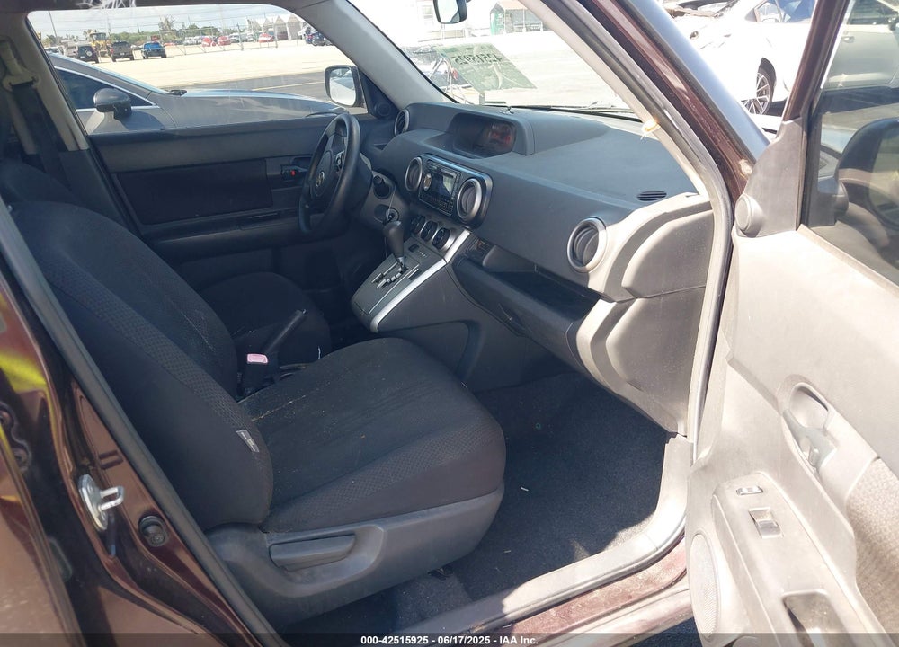 2008 SCION XB VIN: JTLKE50E481033063