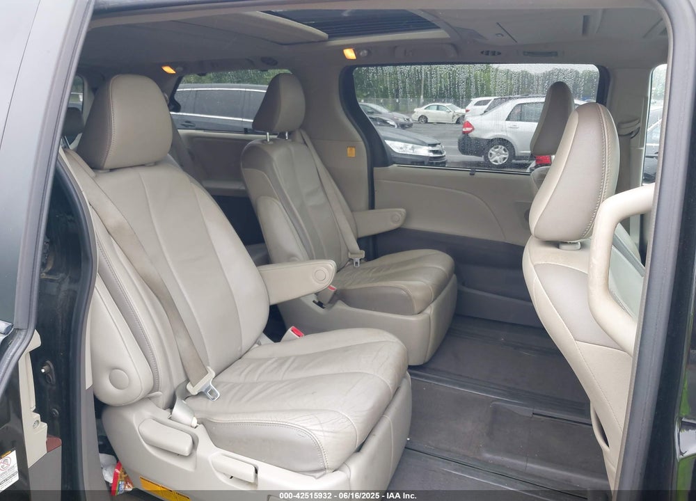 2012 TOYOTA SIENNA LIMITED 7 PASSENGER VIN: 5TDDK3DC9CS047370