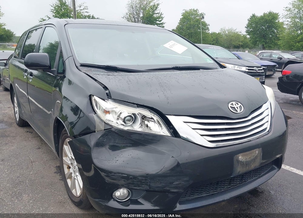 2012 TOYOTA SIENNA LIMITED 7 PASSENGER VIN: 5TDDK3DC9CS047370