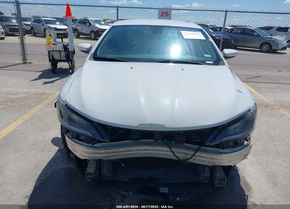 2016 CHRYSLER 200 VIN: 1C3CCCABXGN166243