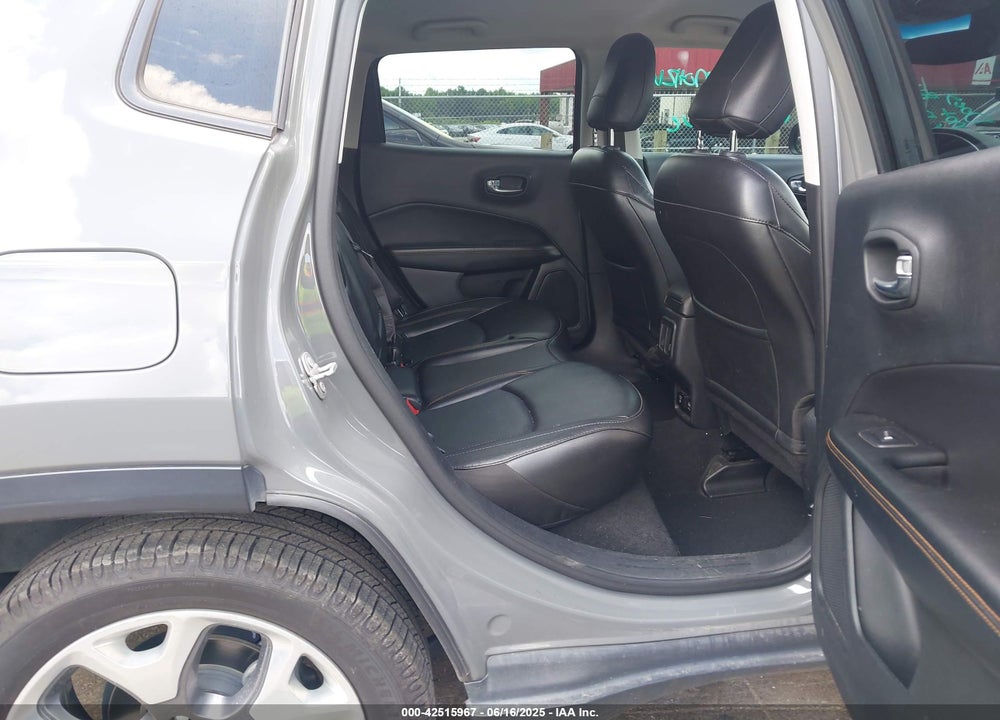 2020 JEEP COMPASS VIN: 3C4NJCCB5LT198373
