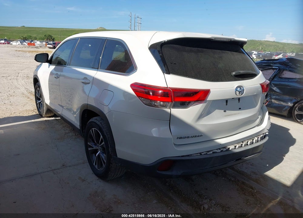 2019 TOYOTA HIGHLANDER VIN: 5TDZARFH6KS059138
