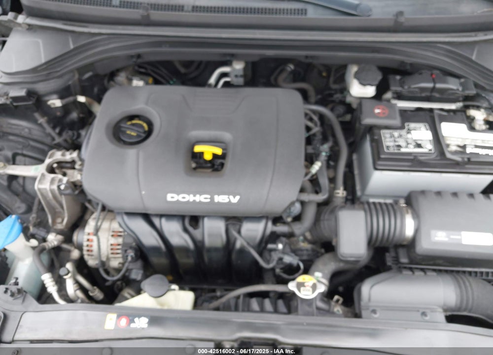 2018 HYUNDAI ELANTRA VIN: 5NPD84LF5JH262828