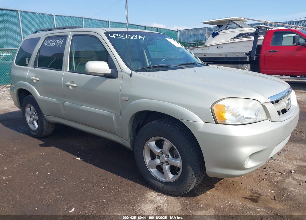 2005 MAZDA TRIBUTE S VIN: 4F2YZ06155KM26805