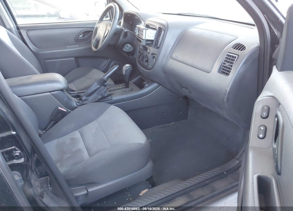 2006 FORD ESCAPE XLS/XLS MANUAL VIN: 1FMYU02Z46KC81487