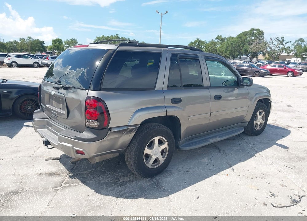 2006 CHEVROLET TRAILBLAZER VIN: 1GNDS13S462196320