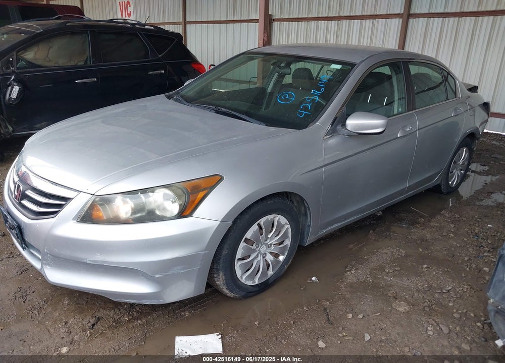 2011 HONDA ACCORD VIN: 1HGCP2F38BA118589