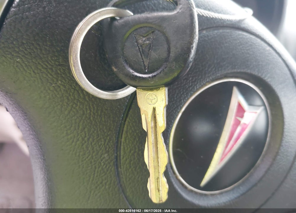 2007 PONTIAC G6 VIN: 1G2ZG58N074127631