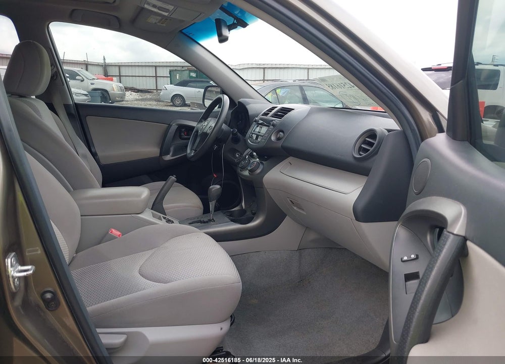 2011 TOYOTA RAV4 VIN: 2T3ZF4DV7BW087493