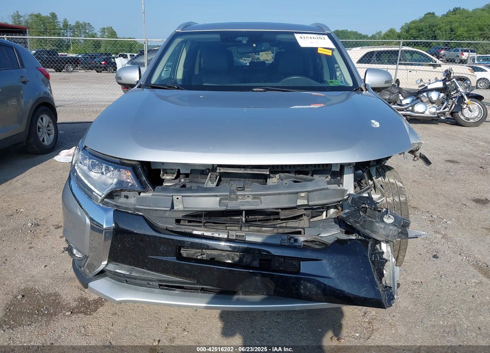 2018 MITSUBISHI OUTLANDER VIN: JA4JZ4AX1JJ000916
