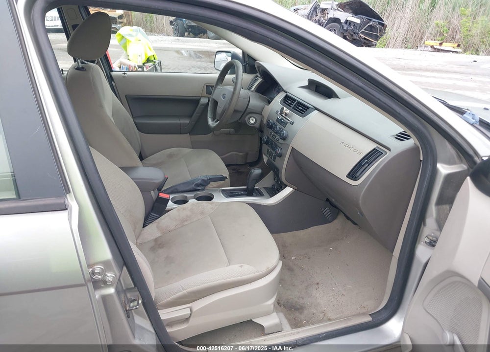 2008 FORD FOCUS S VIN: 1FAHP34N58W284732