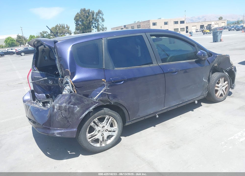 2008 HONDA FIT SPORT VIN: JHMGD38648S031831