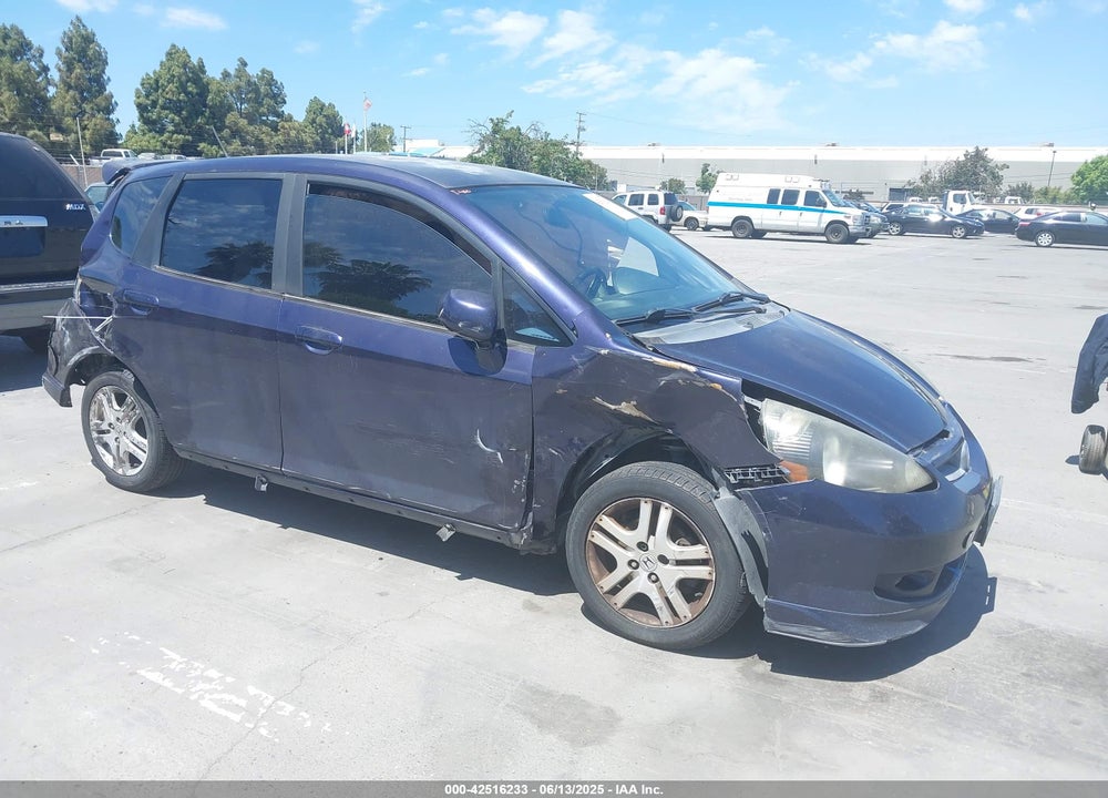 2008 HONDA FIT SPORT VIN: JHMGD38648S031831