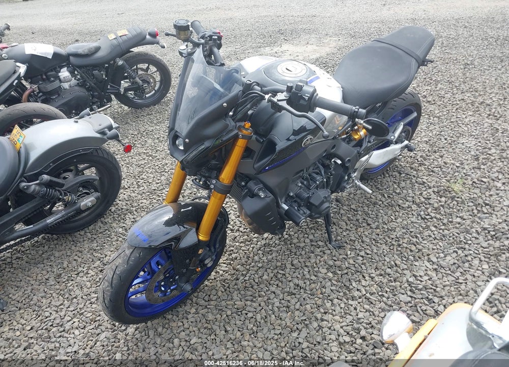 2023 YAMAHA MT09 D VIN: JYARN72E3PA001525