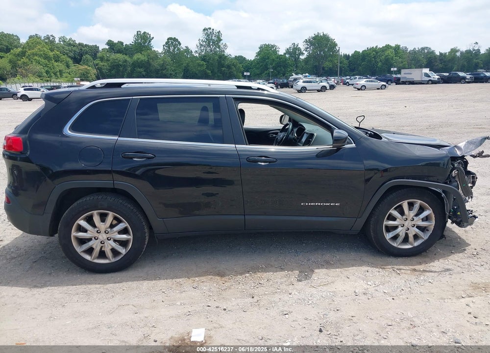 2017 JEEP CHEROKEE VIN: 1C4PJMDS8HW659645