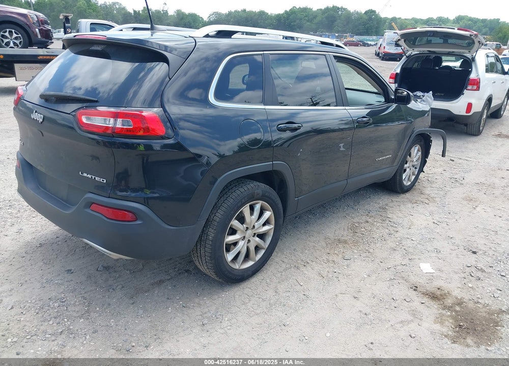 2017 JEEP CHEROKEE VIN: 1C4PJMDS8HW659645