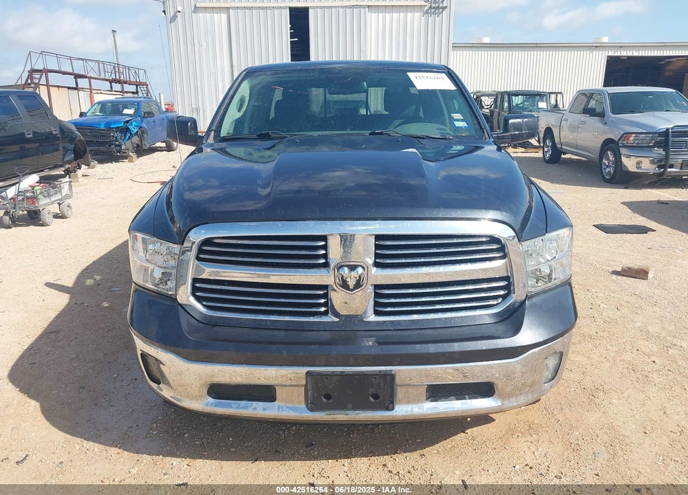 2016 RAM 1500 VIN: 1C6RR6GT5GS277474