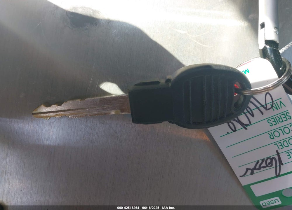 2016 RAM 1500 VIN: 1C6RR6GT5GS277474