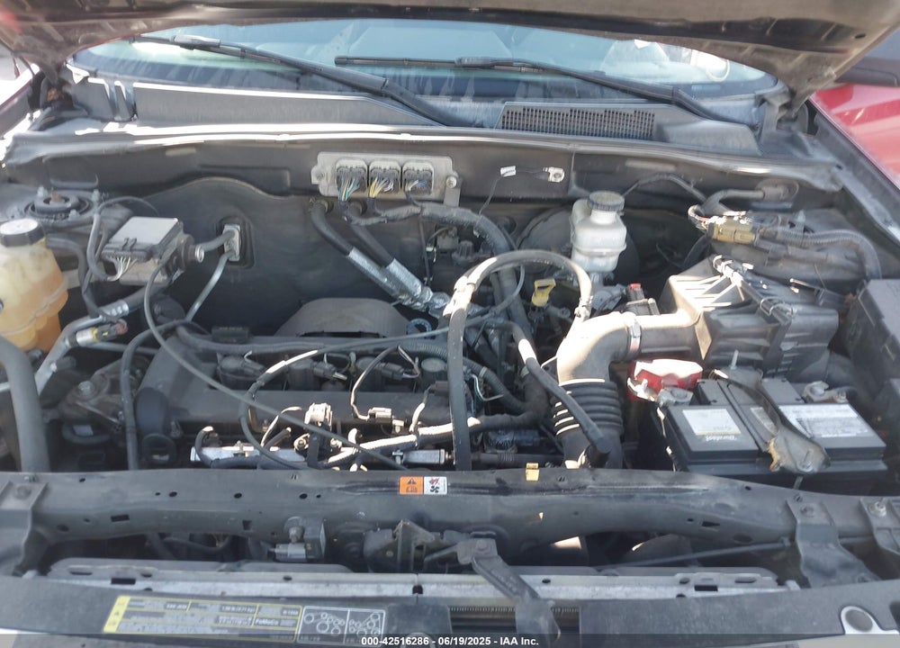 2008 MAZDA TRIBUTE VIN: 4F2CZ02Z98KM30429