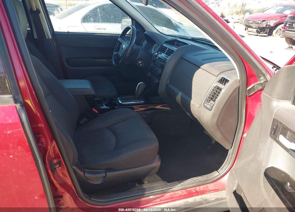 2008 MAZDA TRIBUTE VIN: 4F2CZ02Z98KM30429