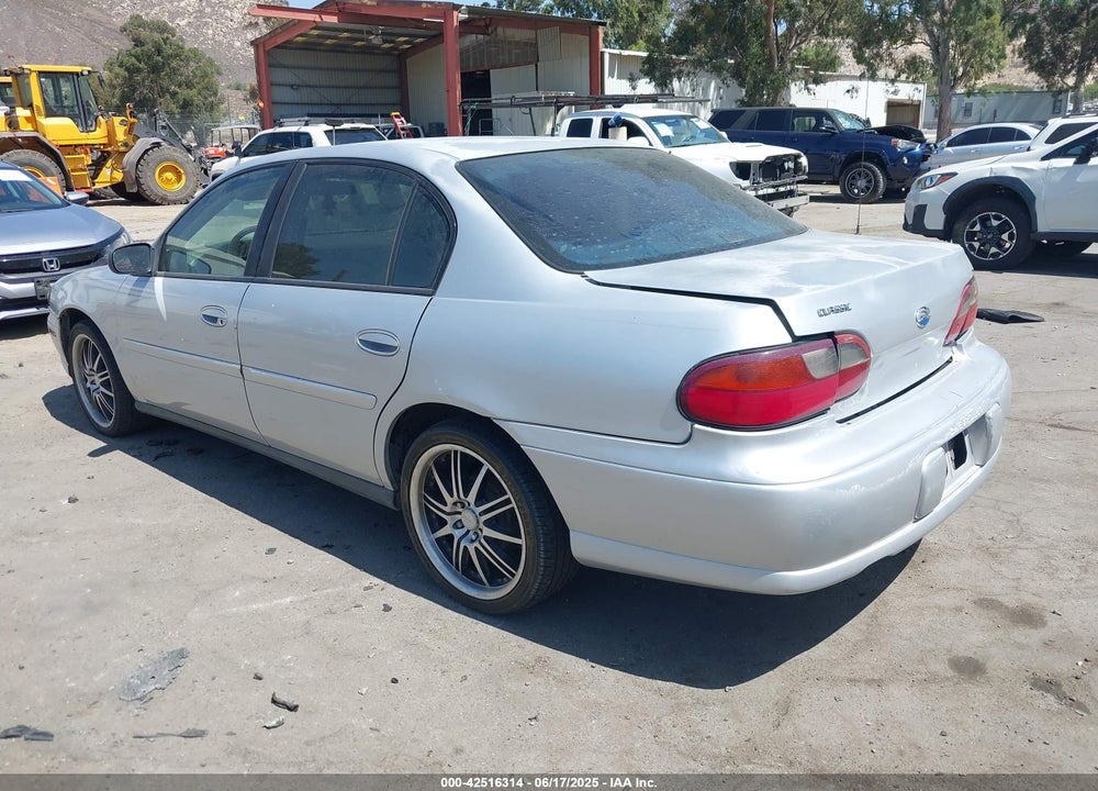 2004 CHEVROLET CLASSIC VIN: 1G1ND52F54M541626