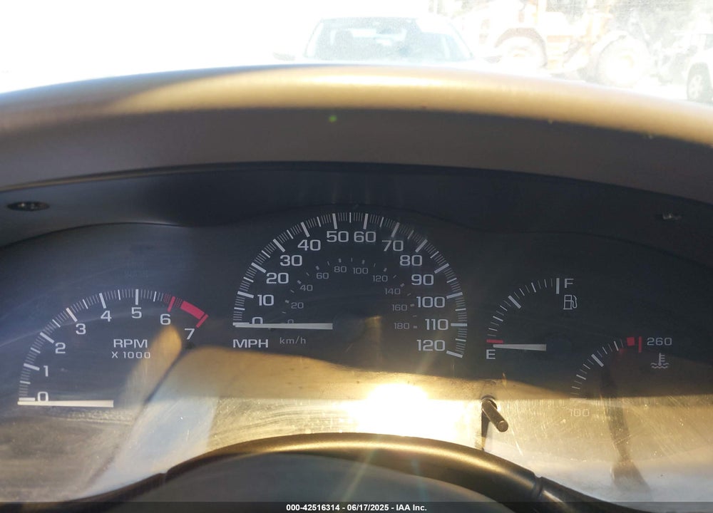 2004 CHEVROLET CLASSIC VIN: 1G1ND52F54M541626